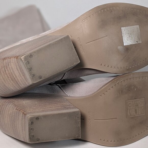 Dolce vita Cream ankle and knee high boots. Size 8.5, slight heels for com… - Picture 3 of 4